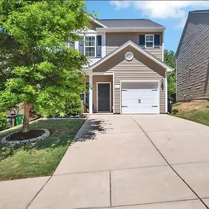  Holiday home Cozy Close To Airport, Downtown, & Us Whitewater Center